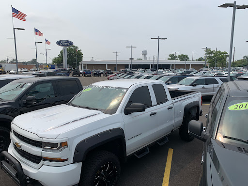 Ford Dealer «Al Piemonte Ford Sales, Inc.», reviews and photos, 2500 W North Ave, Melrose Park, IL 60160, USA