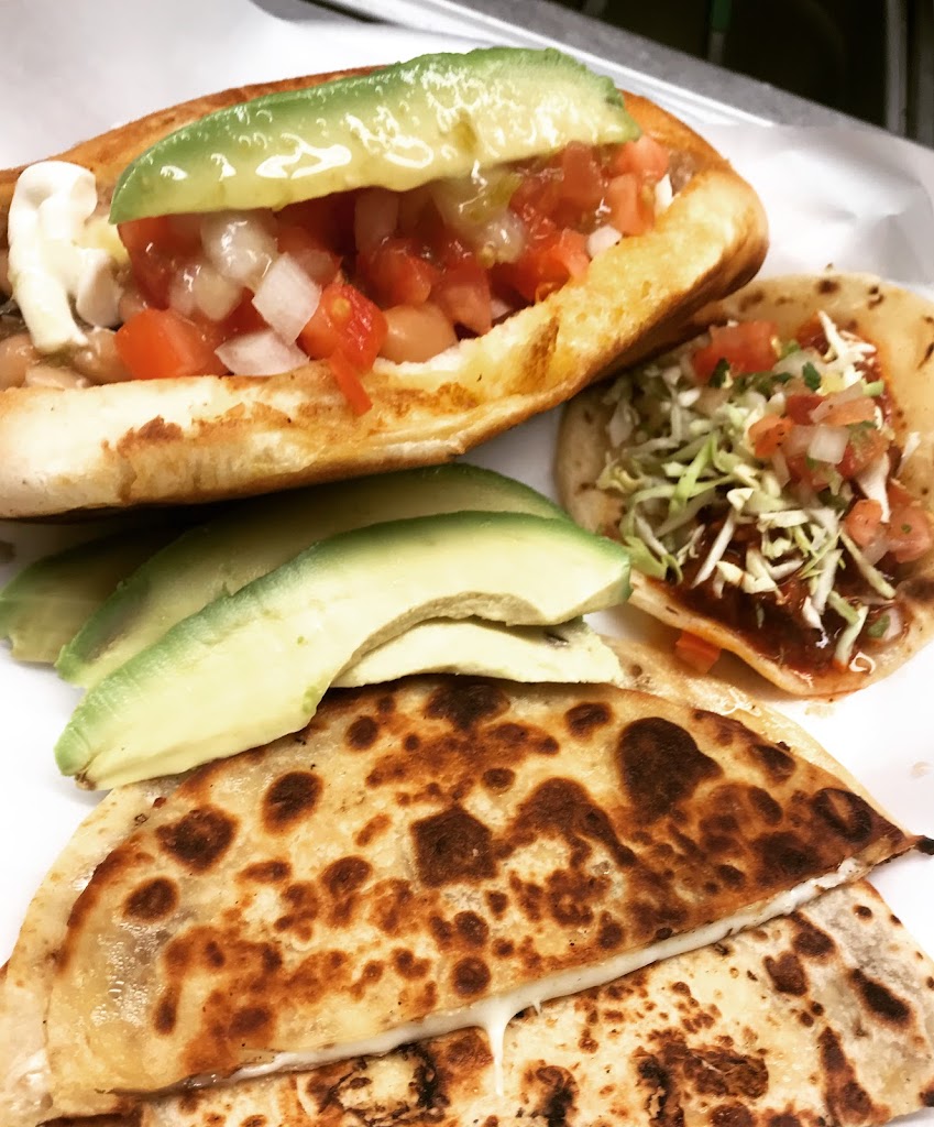 El Checo Mexican Food 85629