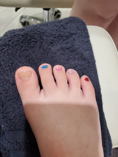 Nail Salon «Greenfield Nails & Spa», reviews and photos, 888 S Greenfield Rd #104, Gilbert, AZ 85296, USA