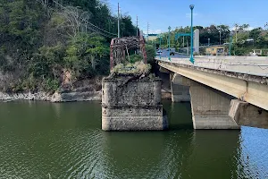 Plata Bridge image