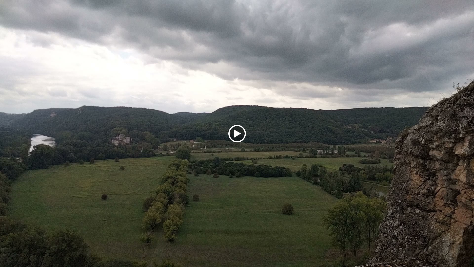 Photo n° 4 de l'avis de Noëlline.� fait le 26/08/2023 à 15:33