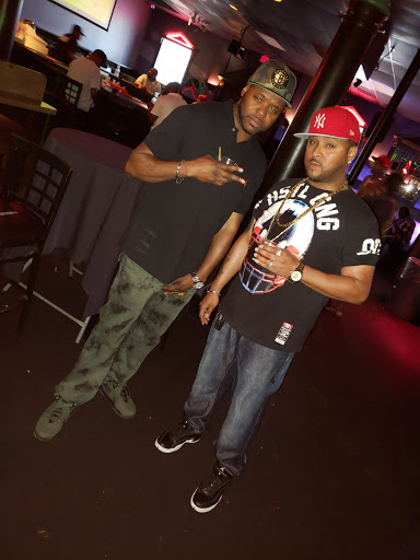 Night Club «The Alley», reviews and photos, 100 Newmarket Square, Newport News, VA 23605, USA