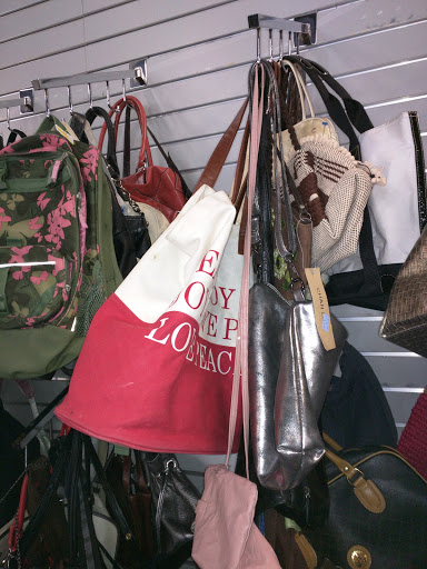 Thrift Store «Goodwill - Santa Monica», reviews and photos