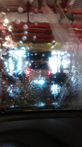 Car Wash «Bee Clean Car Wash», reviews and photos, 13011 Silicon Dr, San Antonio, TX 78249, USA