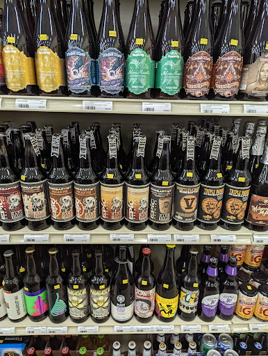 Liquor Store «Burlington Wine and Spirits», reviews and photos, 43 Middlesex Turnpike, Burlington, MA 01803, USA