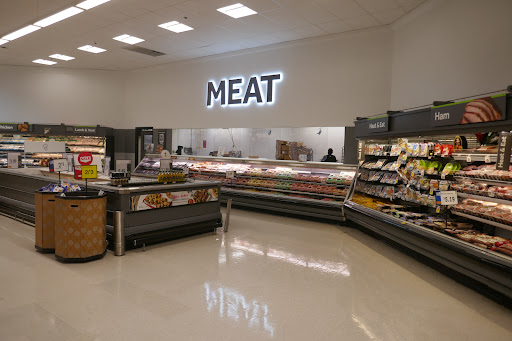 Grocery Store «Stop & Shop», reviews and photos, 1100 Massachusetts Ave, Dorchester, MA 02125, USA