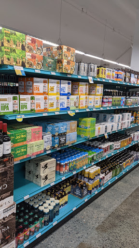 Liquor Store «East Windsor Bottle King», reviews and photos, 385 US-130, East Windsor, NJ 08520, USA