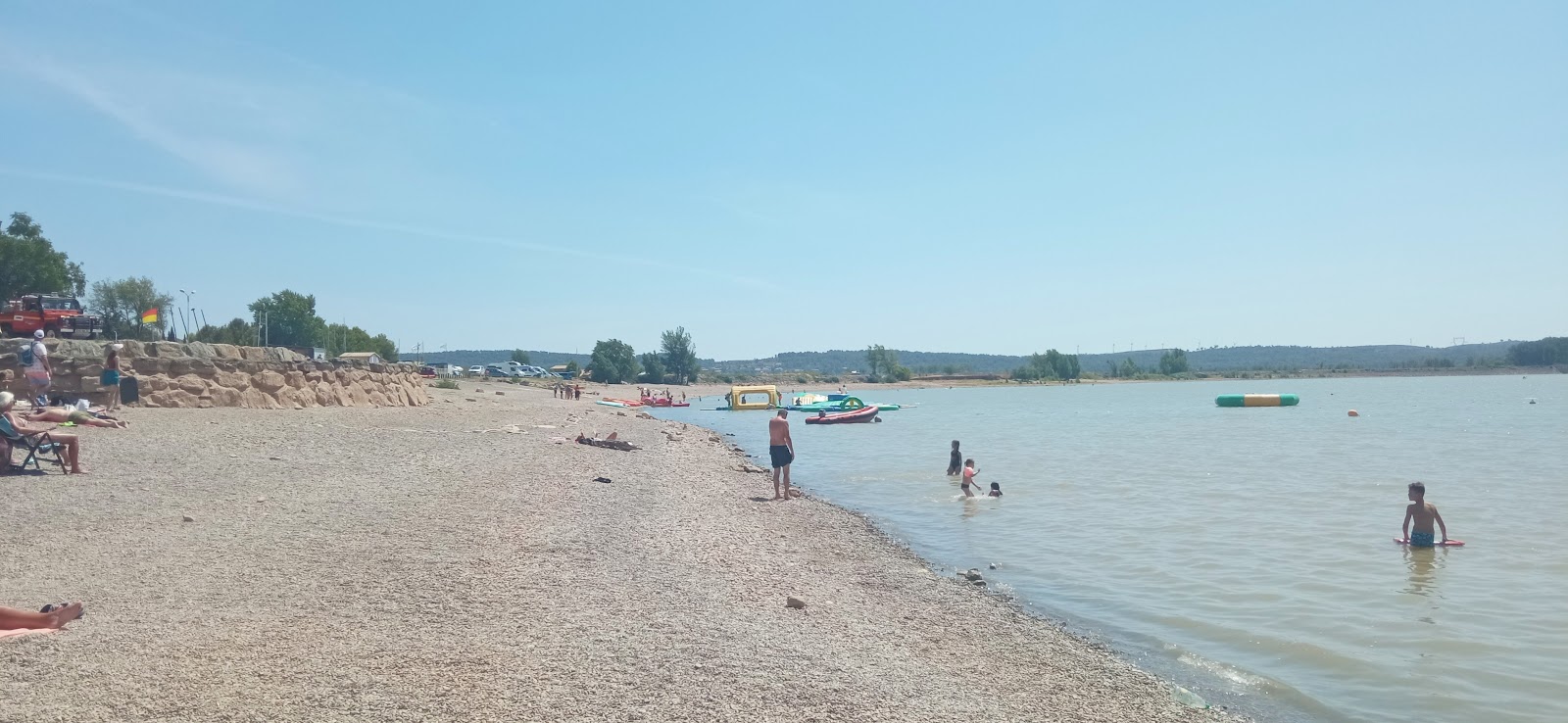 Foto von Plage du Lac de Jouarres annehmlichkeitenbereich