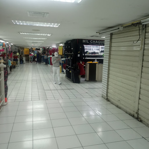 Tiendas para comprar pantalones cortos mujer Quito