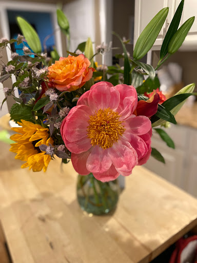 Florist «Beach Plum Flower Shop», reviews and photos, 50 Water St #301, Newburyport, MA 01950, USA