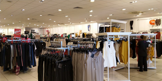 Reviews of New Look in Bournemouth - Clothing store