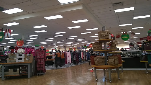 Department Store «T.J. Maxx», reviews and photos, 3355 Rosecrans St, San Diego, CA 92110, USA
