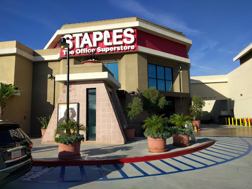 Office Supply Store «Staples», reviews and photos, 213 N Glendale Ave, Glendale, CA 91206, USA