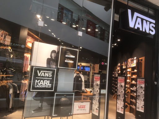 VANS Store Tel Aviv