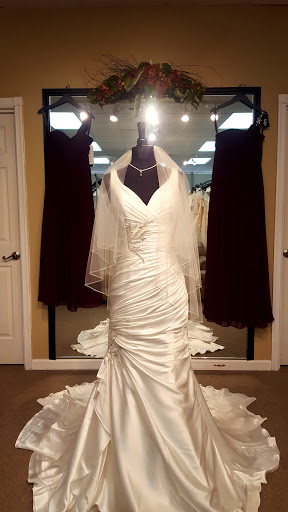 Bridal Shop «Sue Ames Bridal Outlet», reviews and photos, 202 N 10th St, Allentown, PA 18102, USA