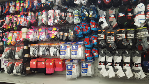 Clothing Store «Goodwill», reviews and photos, 2 Commerce Dr, Victor, NY 14564, USA