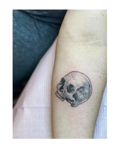 Explore goku and vegeta tattoo ideas, creative tattoo ideas in Moline, available at ARTIST AIMEE TATTOOS - AF Tattoo Studio