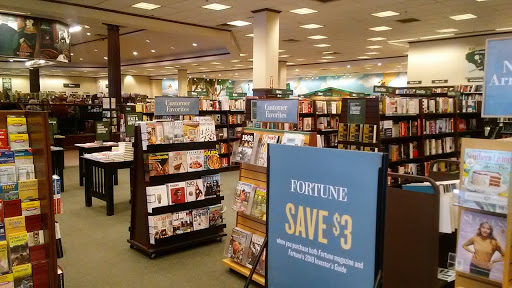 Book Store «Barnes & Noble», reviews and photos, 540 Ed Noble Pkwy, Norman, OK 73072, USA