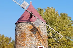 Isle-aux-Coudres image