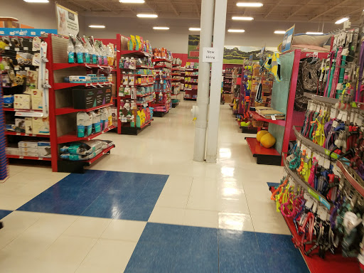 Pet Supply Store «Petco Animal Supplies», reviews and photos, 1231 Crossing Meadows Dr, Onalaska, WI 54650, USA