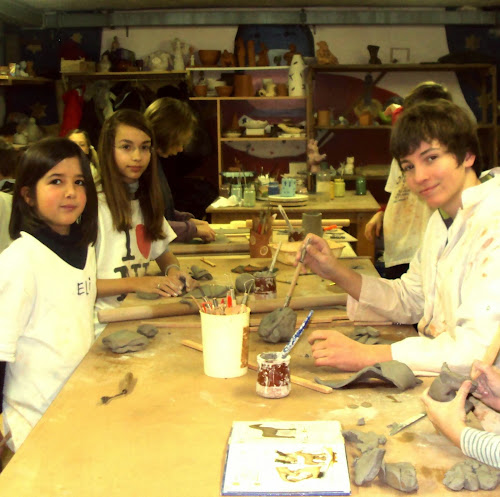 Cours de poterie Association imaginaire et création Montbonnot-Saint-Martin