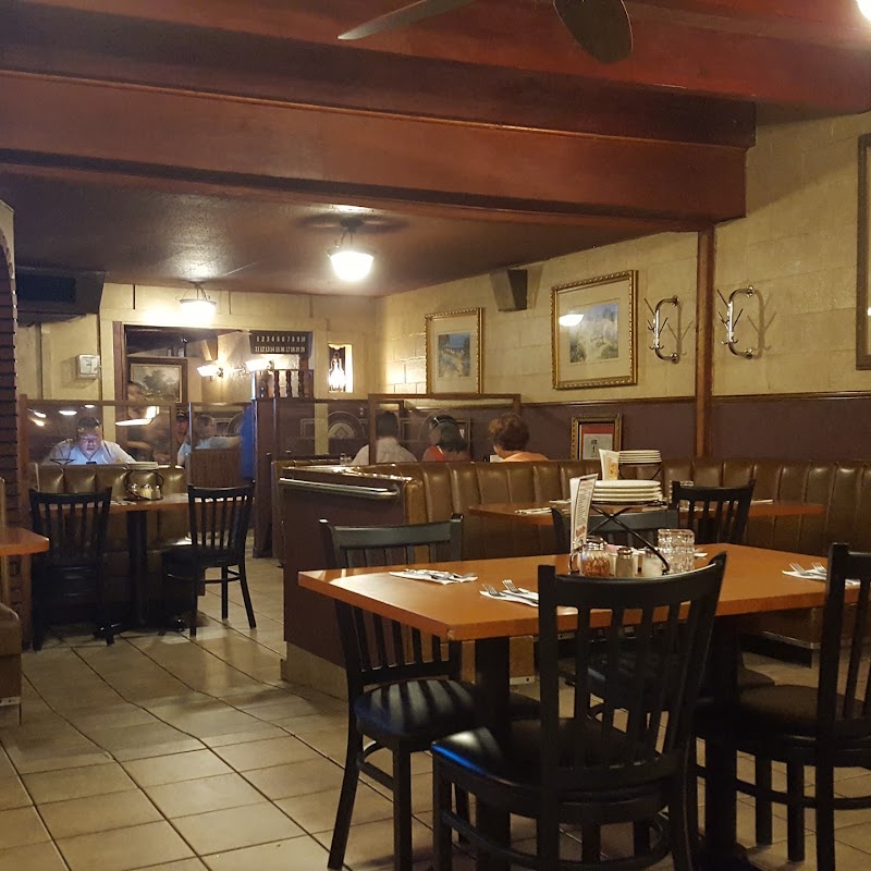 Red Devil Italian Restaurant & Pizzeria