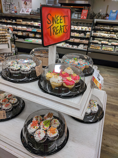 Grocery Store «Hannaford Supermarket», reviews and photos, 21 Essex Way, Essex Junction, VT 05452, USA