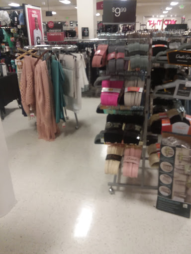 Department Store «T.J. Maxx», reviews and photos, 185 Union St, Waterbury, CT 06706, USA