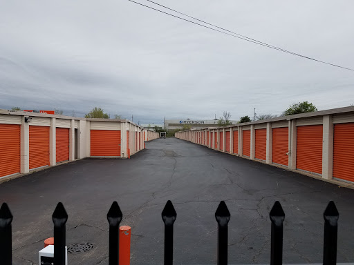 Self-Storage Facility «Public Storage», reviews and photos, 535 S 84th St, Milwaukee, WI 53214, USA