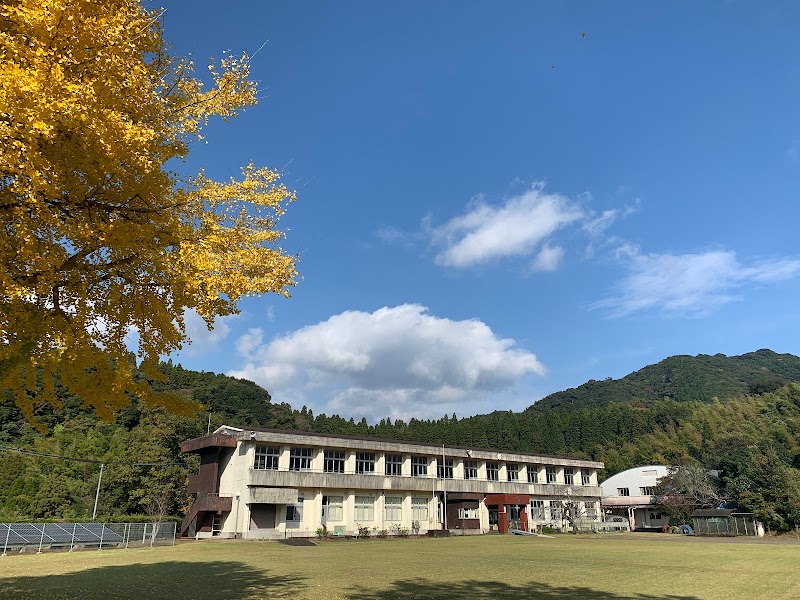 神野山の学校キャンプ場