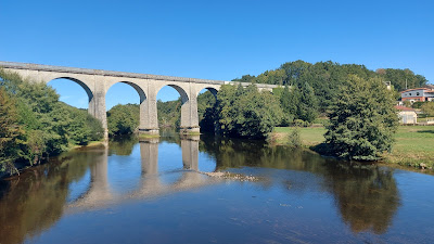 Pont de Saint-Priest-Taurion sur la Vienne à Saint-Priest-Taurion