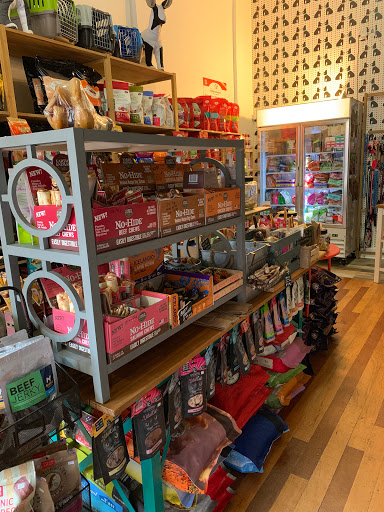 Pet Supply Store «Sprocket & Stone», reviews and photos, 1013 E 53rd St, Chicago, IL 60615, USA