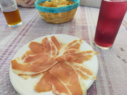 BAR RESTAURANTE EL PILAR en Caniles