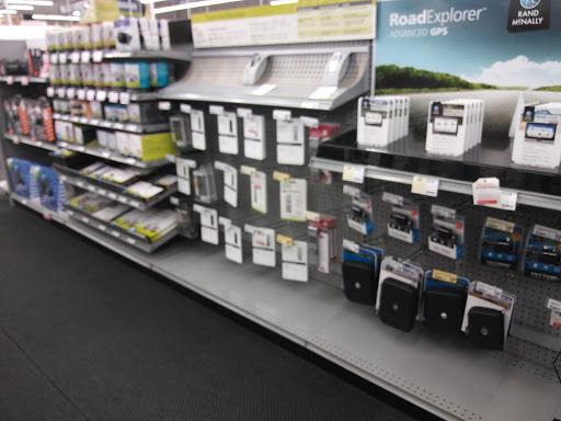 Office Supply Store «Staples», reviews and photos, 23035 W Outer Dr, Allen Park, MI 48101, USA