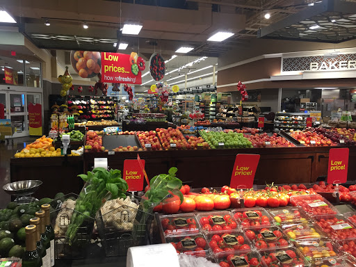 Grocery Store «Kroger», reviews and photos, 5161 Hampsted Village Center Way, New Albany, OH 43054, USA