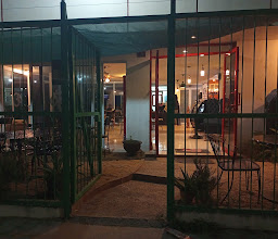 Starbucks Outlet León photo