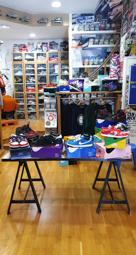 La Boite Collector Sneakers Shop Lille