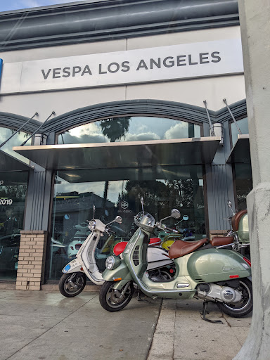 Motor Scooter Dealer «Vespa of Sherman Oaks», reviews and photos, 13629 Ventura Blvd, Sherman Oaks, CA 91423, USA