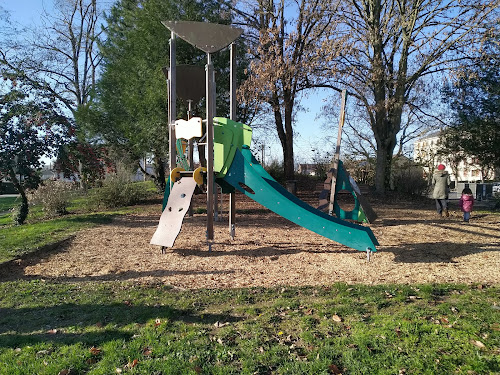 Aire de jeux Madeleine Pelcoq à Alençon