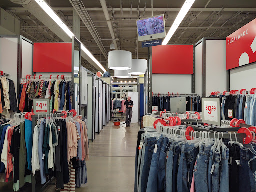 Clothing Store «Old Navy», reviews and photos, 100 US-41, Schererville, IN 46375, USA
