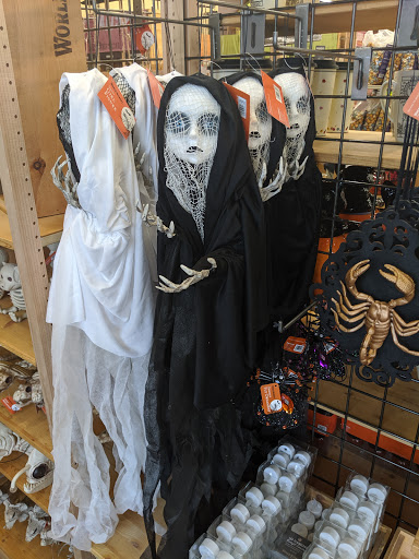 Furniture Store «Cost Plus World Market», reviews and photos, 4036 Tacoma Mall Blvd, Tacoma, WA 98409, USA