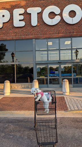 Pet Supply Store «Petco Animal Supplies», reviews and photos, 10315 E Shelby Dr, Collierville, TN 38017, USA