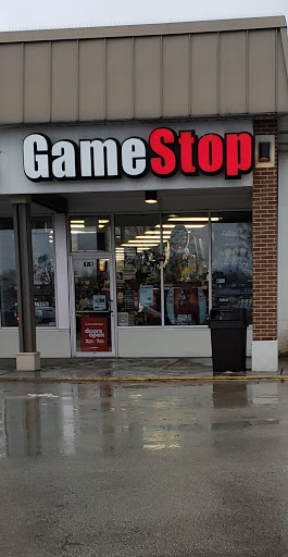 Video Game Store «GameStop», reviews and photos, 8767 Ridgeland Ave, Oak Lawn, IL 60453, USA