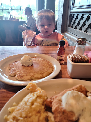 American Restaurant «Cracker Barrel Old Country Store», reviews and photos, 1313 Hilliard Rome Rd E, Columbus, OH 43228, USA