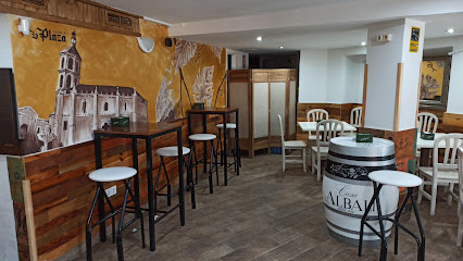 Cafe bar La Plaza - Pl. España, N° 11, 13300 Valdepeñas, Ciudad Real, Spain