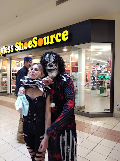 Shopping Mall «Heritage Mall», reviews and photos, 1895 14th Ave SE, Albany, OR 97322, USA