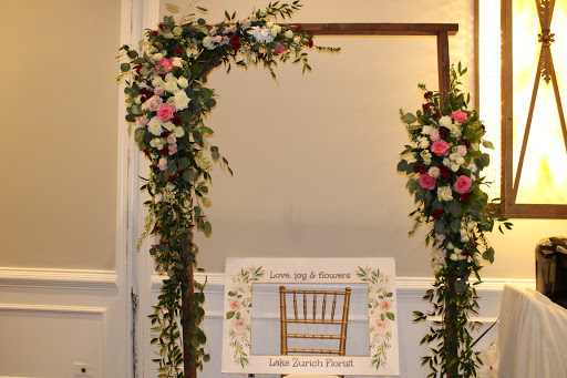 Florist «Lake Zurich Florist», reviews and photos, 34 E Main St, Lake Zurich, IL 60047, USA