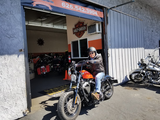 Motorcycle shop El Monte