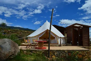 Bosque de Piedra Glamping image