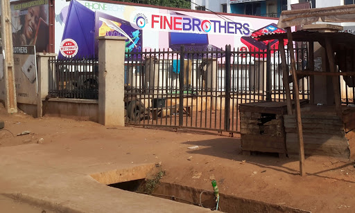 Fine Brothers, 6 Market Rd, Achara, Enugu, Nigeria, Discount Store, state Enugu